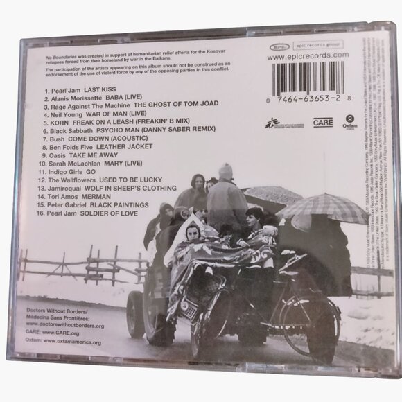 No Boundaries a Benefit for the Kosovar Refugees - Picture 6 of 6